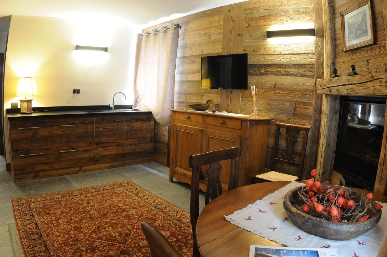 L'Abri Des Amis Hotel Courmayeur Eksteriør billede