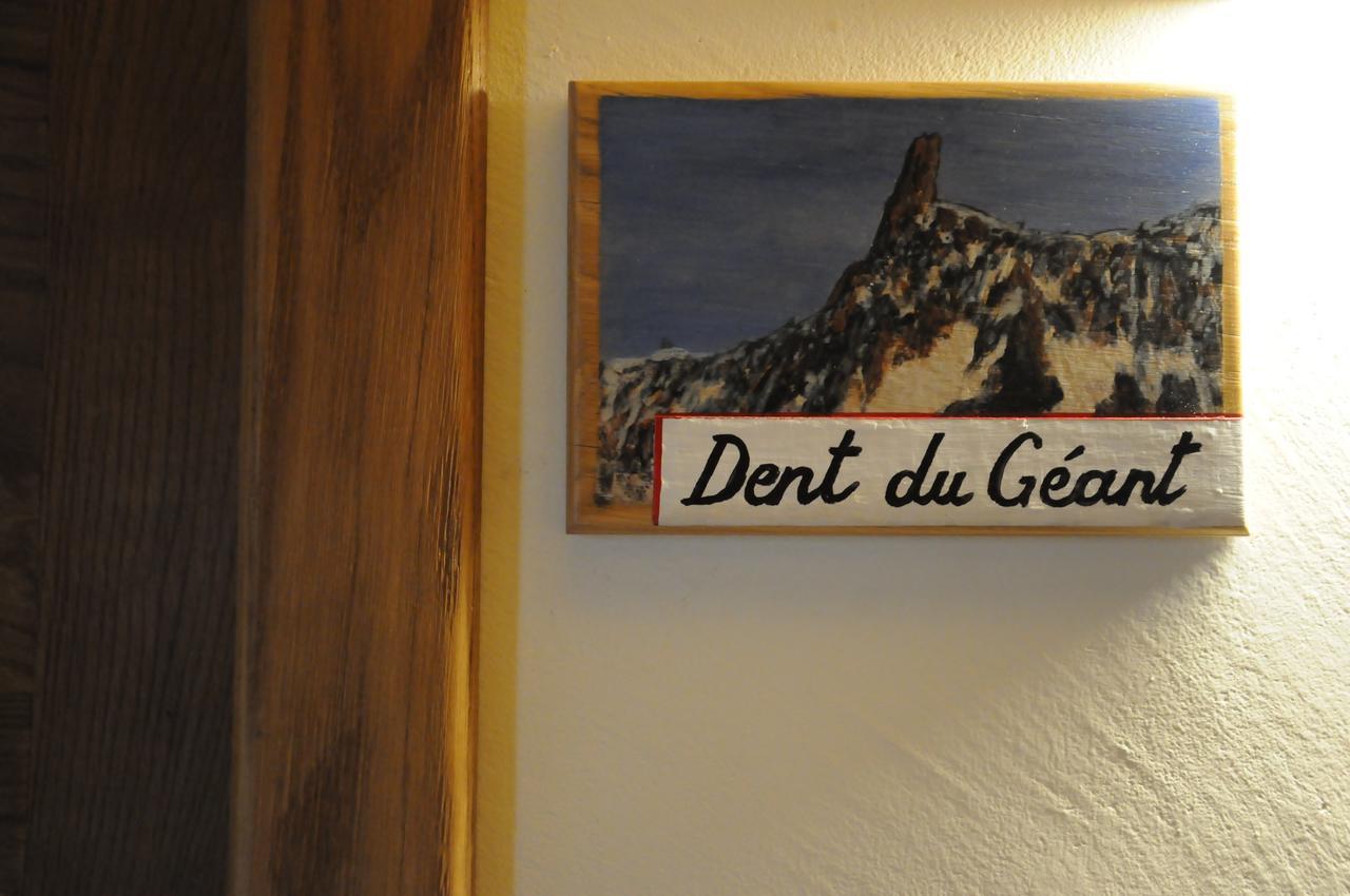 L'Abri Des Amis Hotel Courmayeur Eksteriør billede